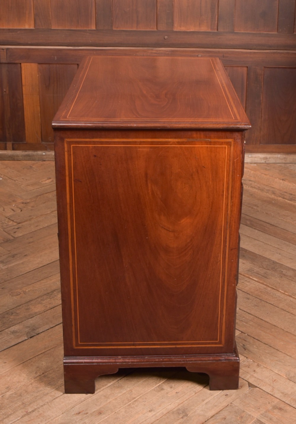 Georgian Bachelors Chest View XIII