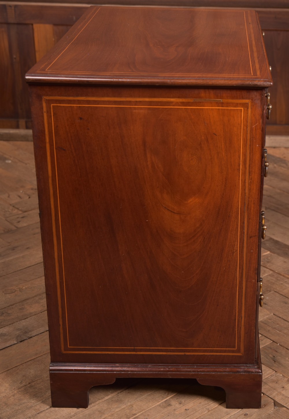 Georgian Bachelors Chest View XV