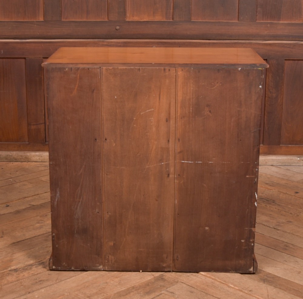 Table Cabinet View IX