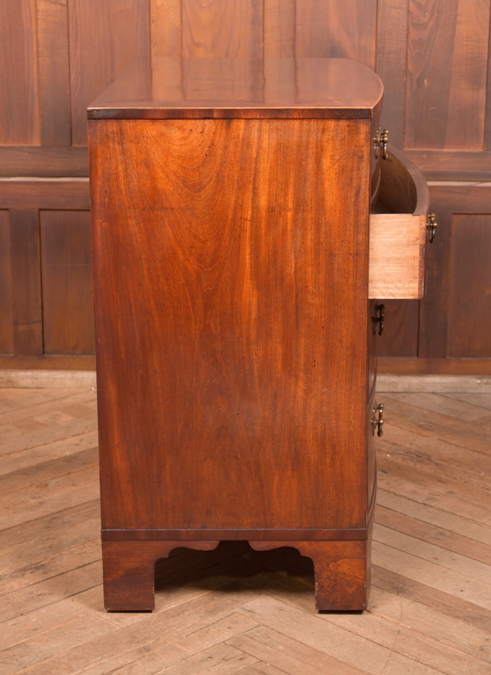 Georgian Mahogany Bowfront Chest of Drawers View X