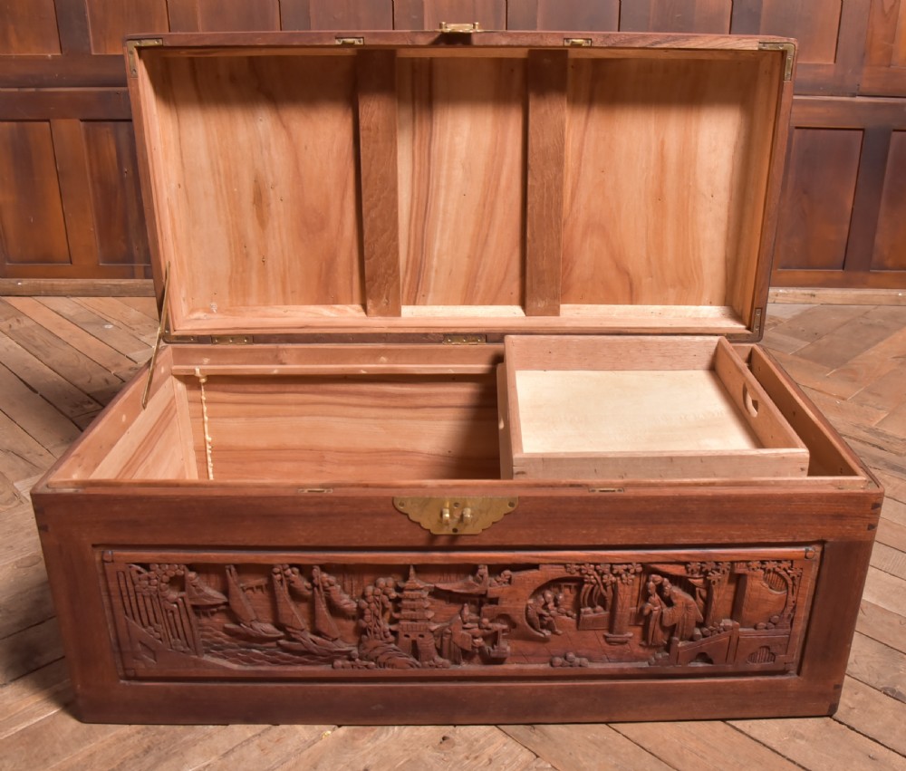 Chinese Camphor Wood Blanket / Storage Box View VIII