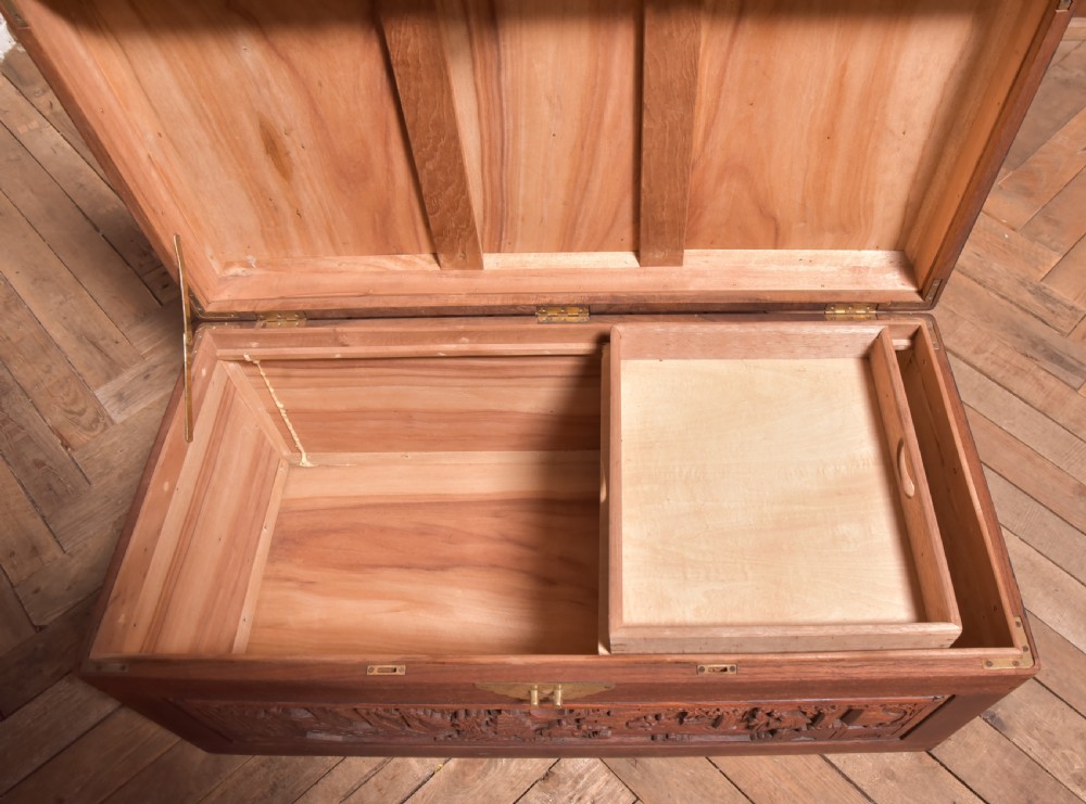 Chinese Camphor Wood Blanket / Storage Box View IX
