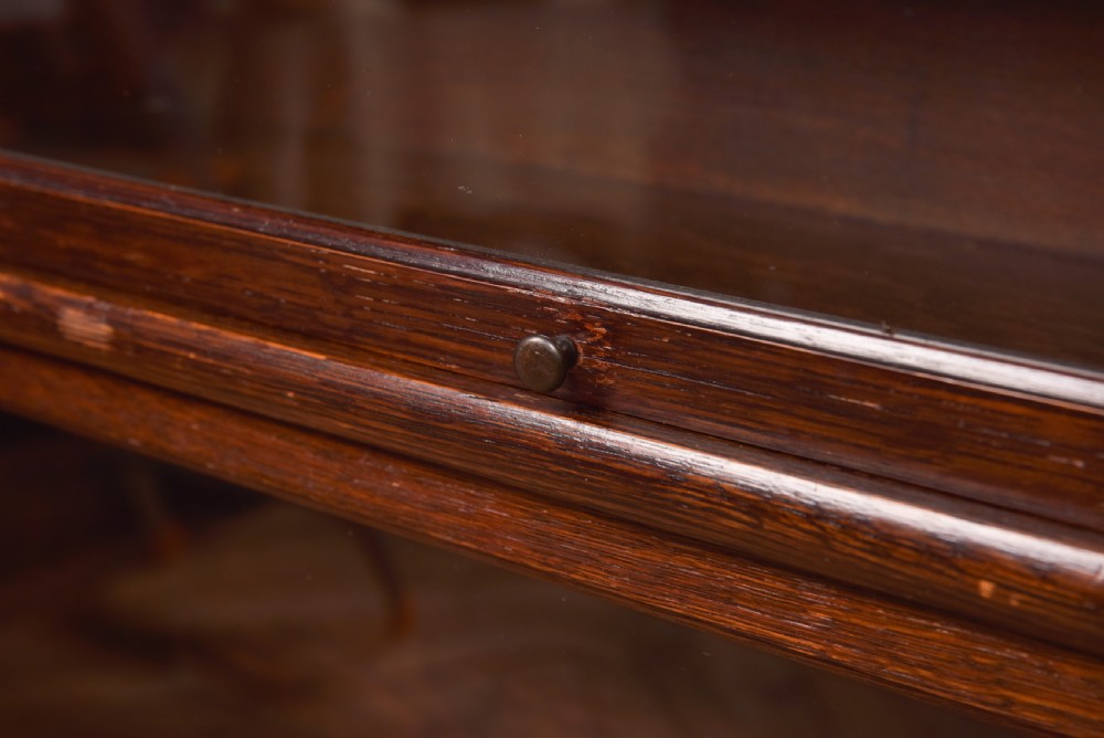 3 Sectional Globe Wernicke oak bookcase View IV