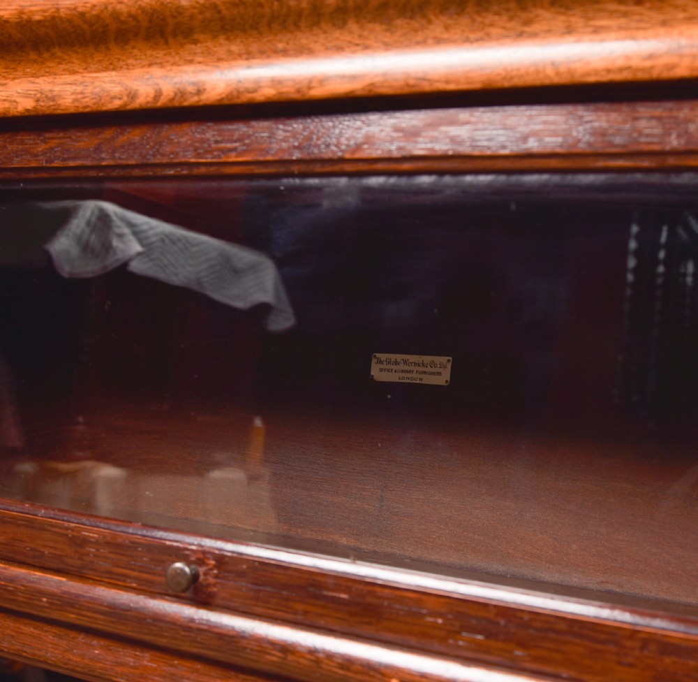 3 Sectional Globe Wernicke oak bookcase View VII