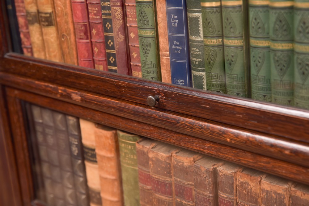3 Sectional Globe Wernicke oak bookcase View XVI