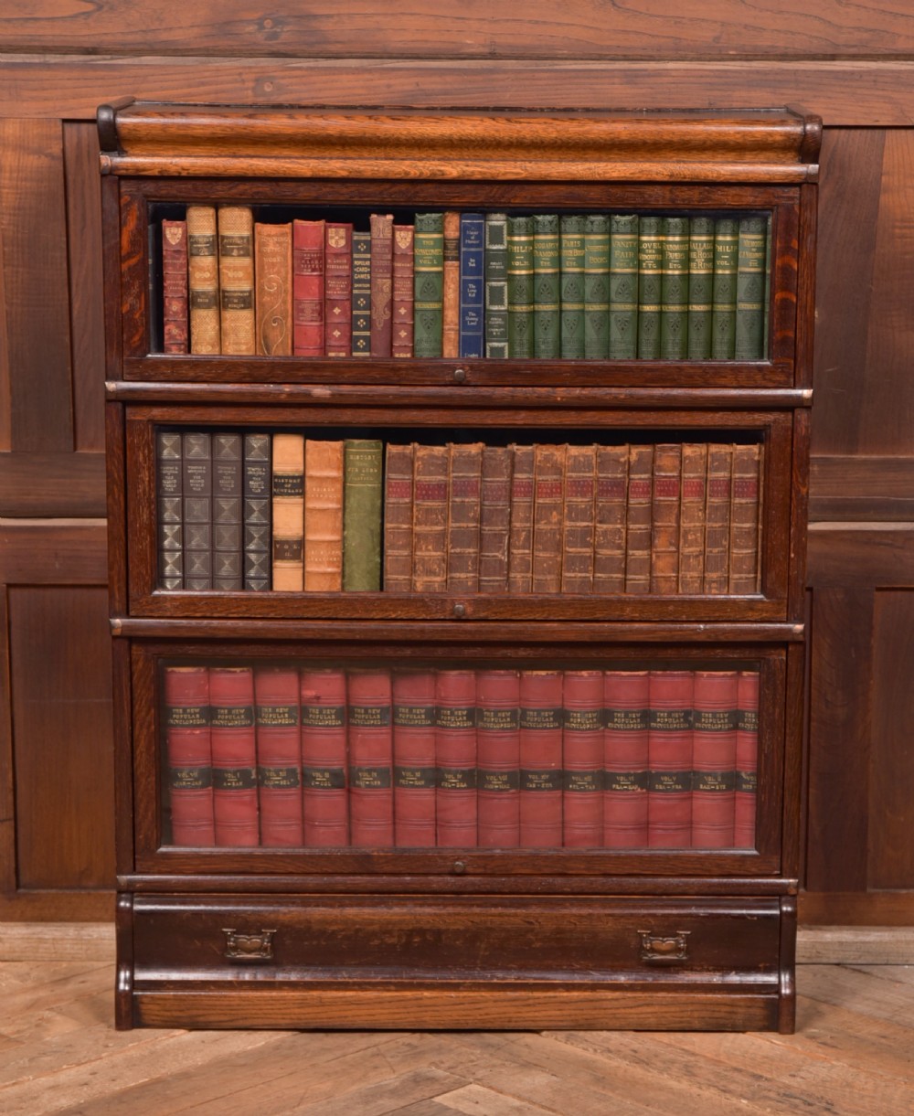 3 Sectional Globe Wernicke oak bookcase View XX