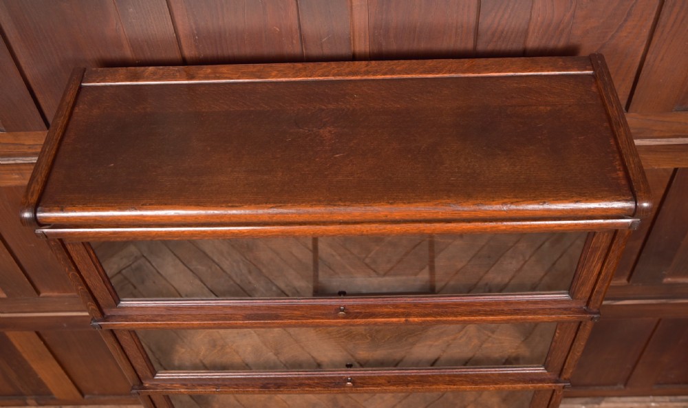 Globe Wernicke 4 sectional Bookcase View X