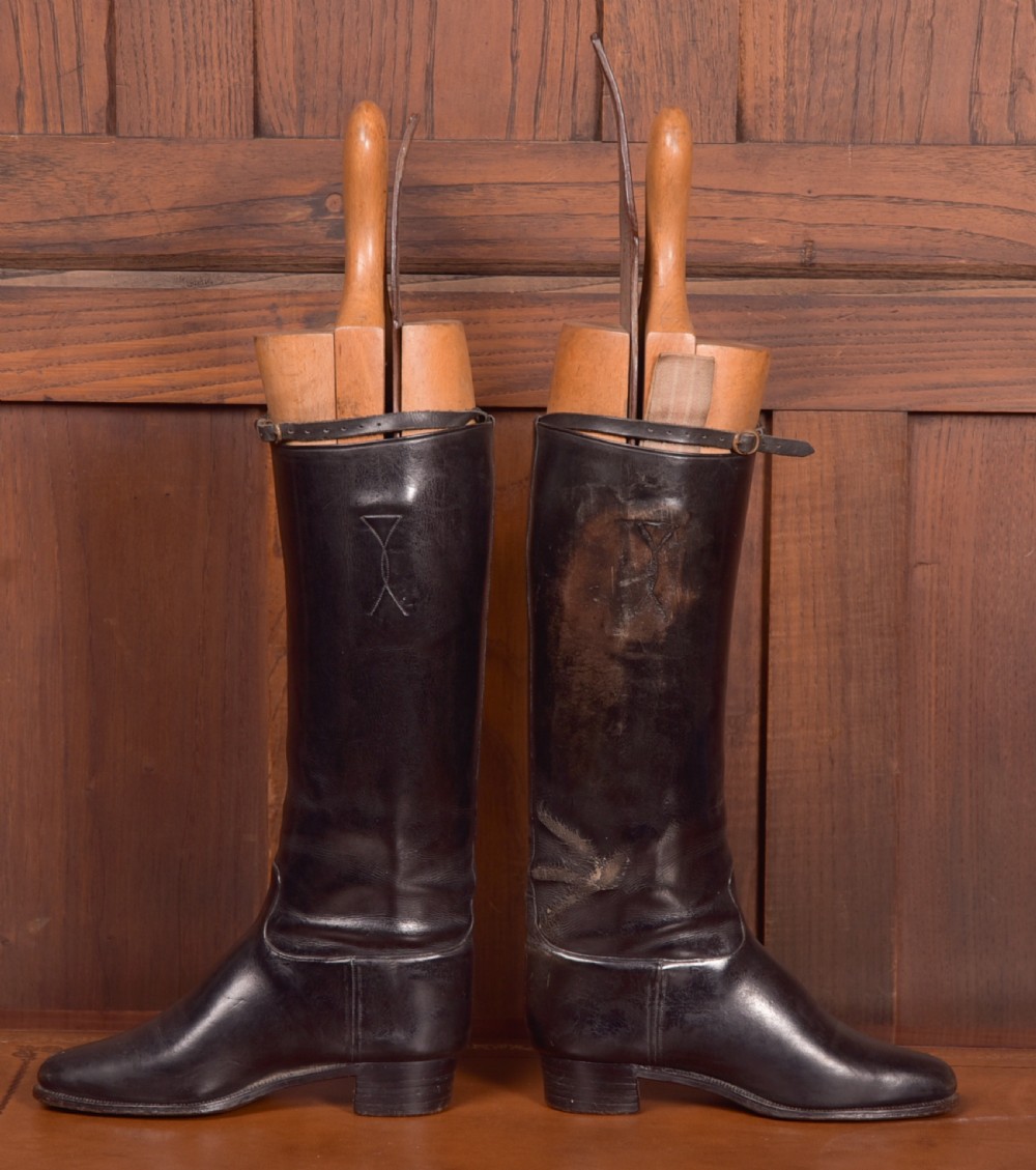 Edwardian Ladies Writing Boots View II