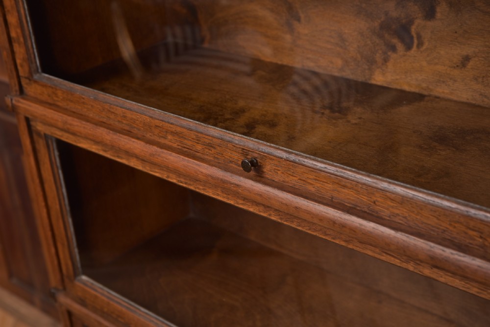 Globe Wernicke Oak 6 Sectional Bookcase View IV