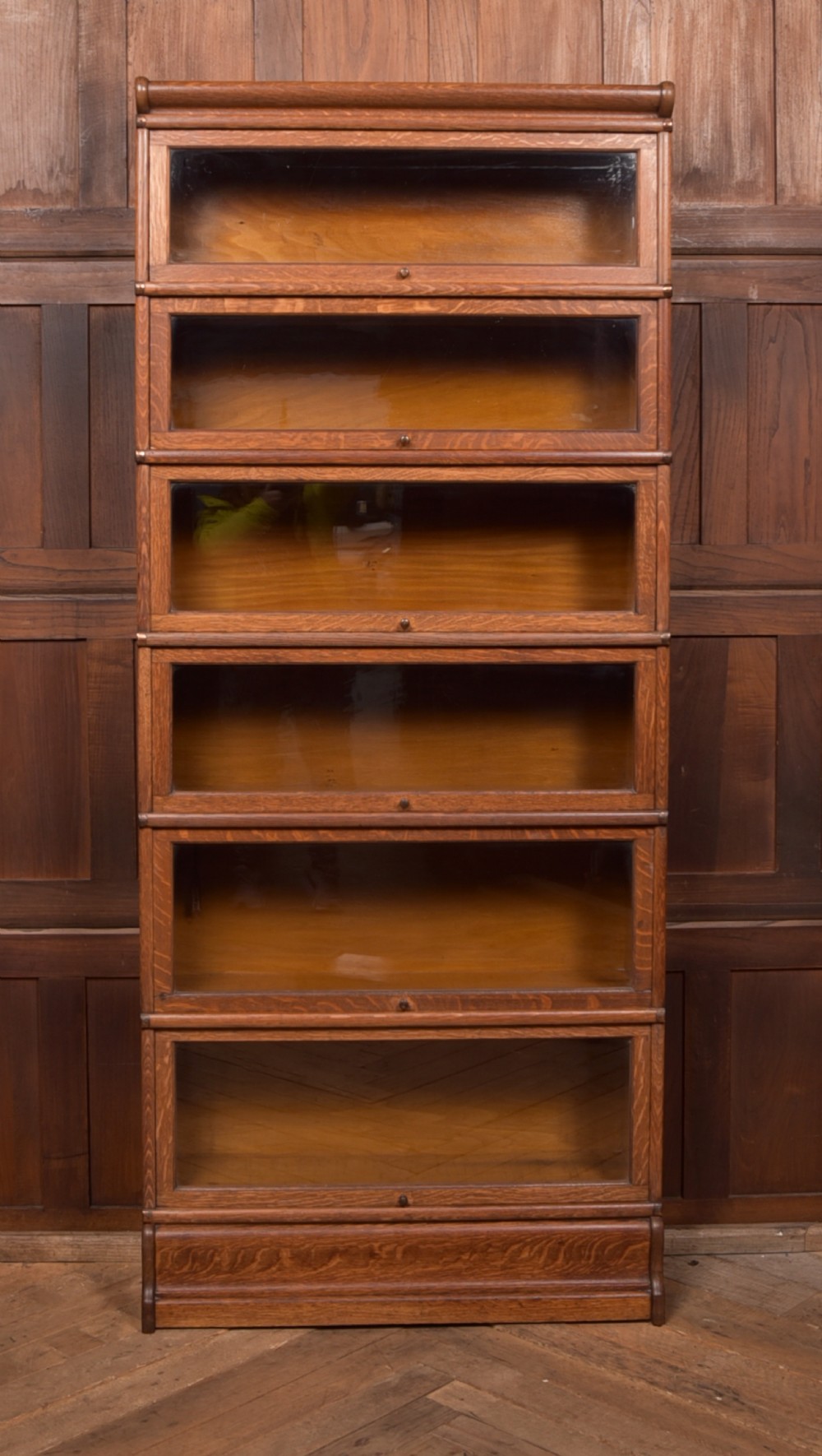  Globe Wernicke 6 sectional oak bookcase View XXI