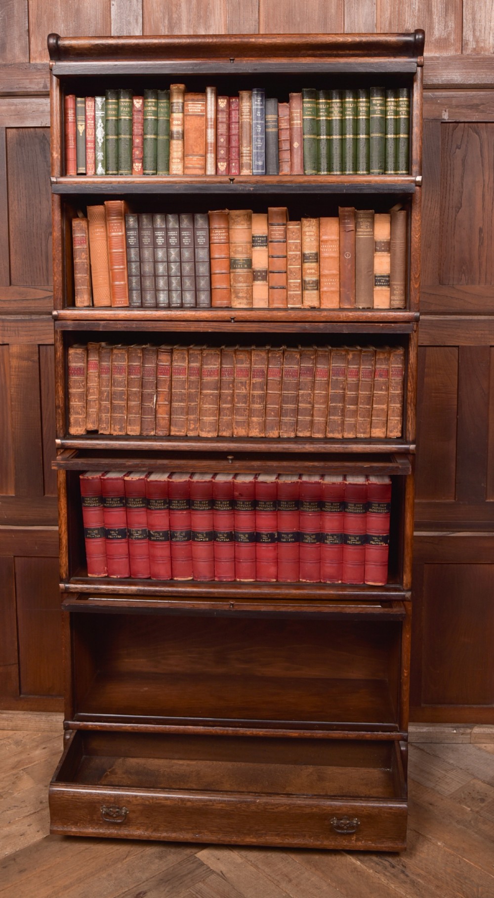 Globe Wernicke Oak 5 Sectional Bookcase View II