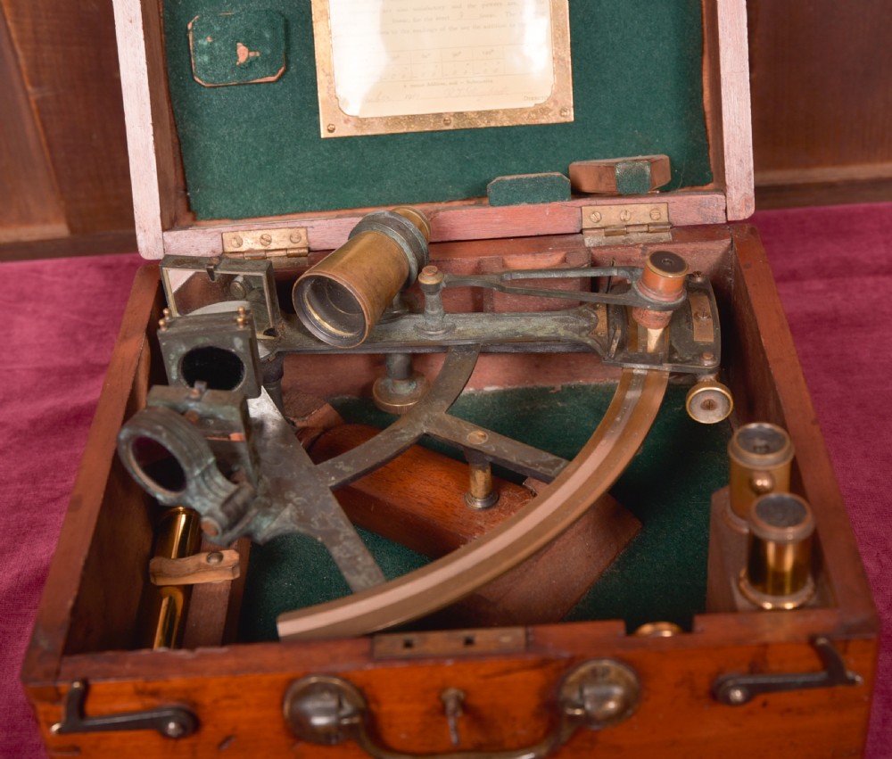 Wilson  & Gillie Sextant View II