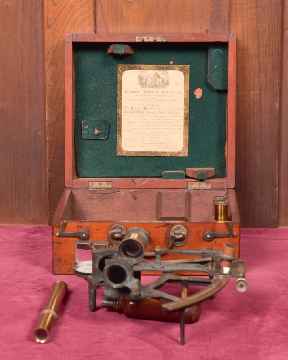Wilson  & Gillie Sextant View III