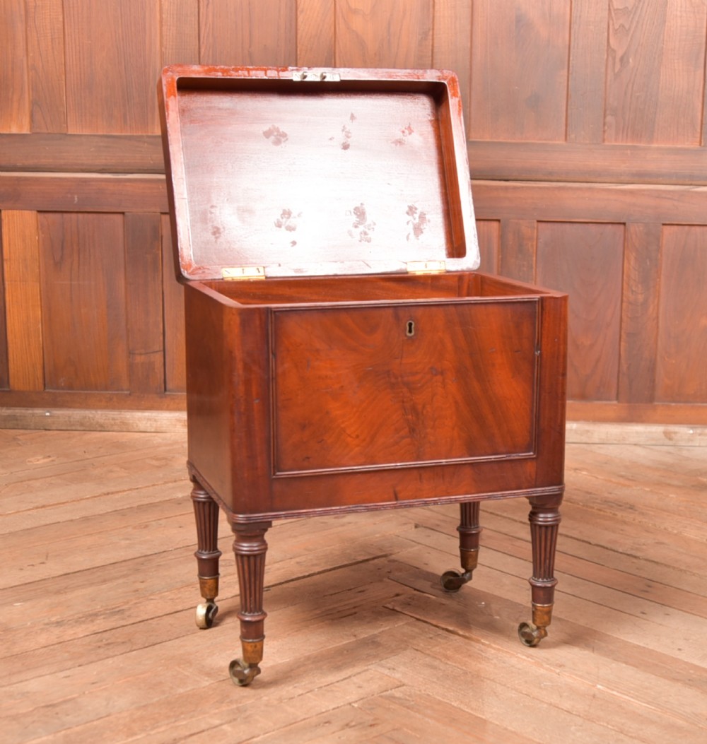 Victorian Mahogany Cellarette View IX