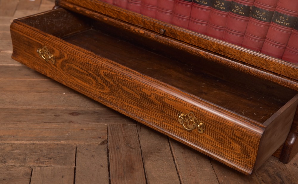 Globe Wernicke Oak 7 Section Bookcase  View IX