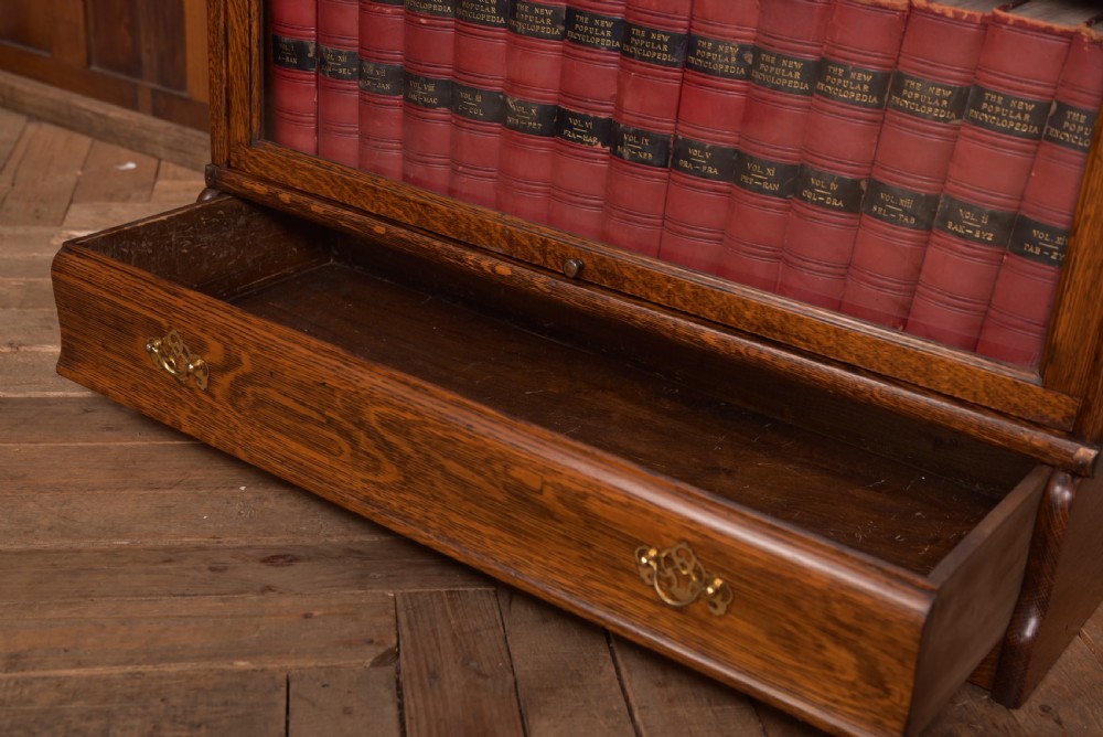 Globe Wernicke Oak 7 Section Bookcase  View X