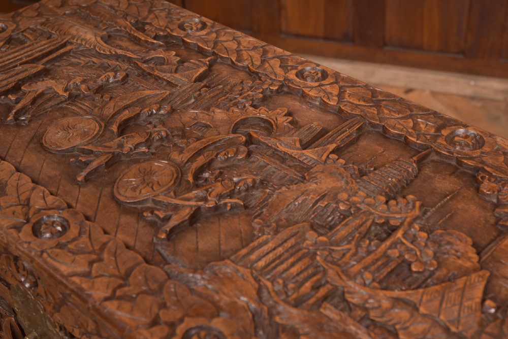Chinese Camphor wood storage / blanket box View III