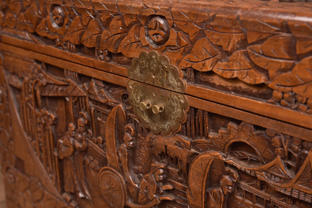 Chinese Camphor wood storage / blanket box View VI