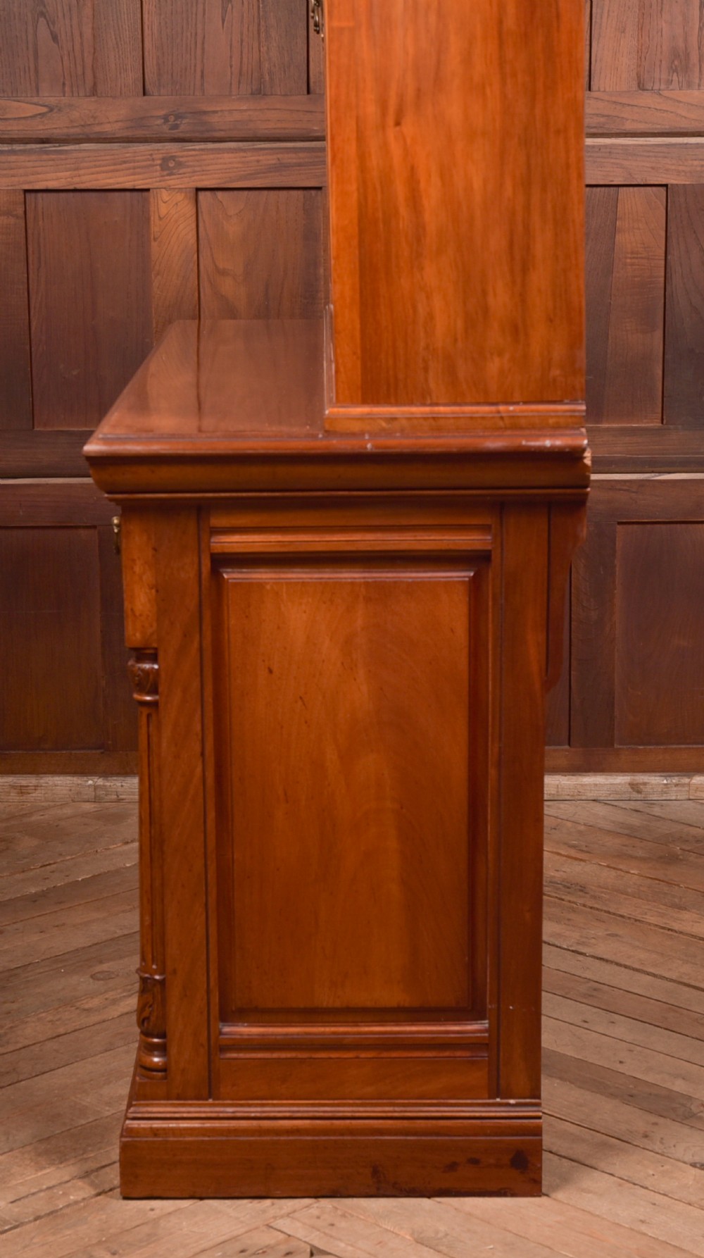 Edwardian Walnut Bookcase View XX