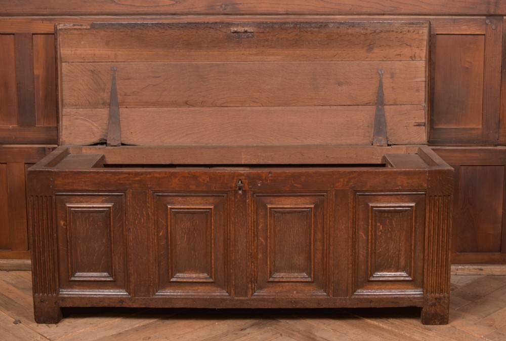 Oak Coffer/ Blanket Box View XIV