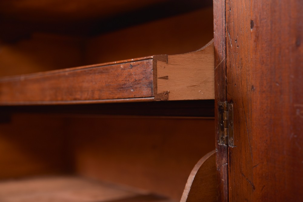 Georgian Mahogany Linen Press View X