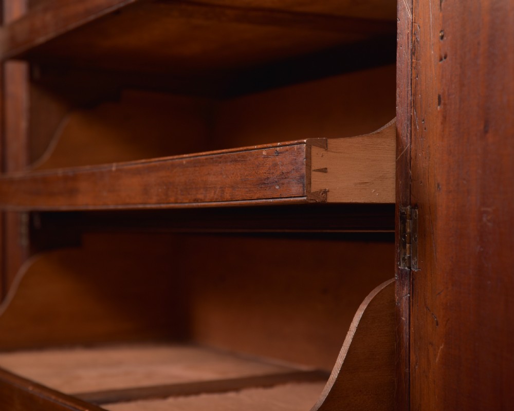 Georgian Mahogany Linen Press View XII