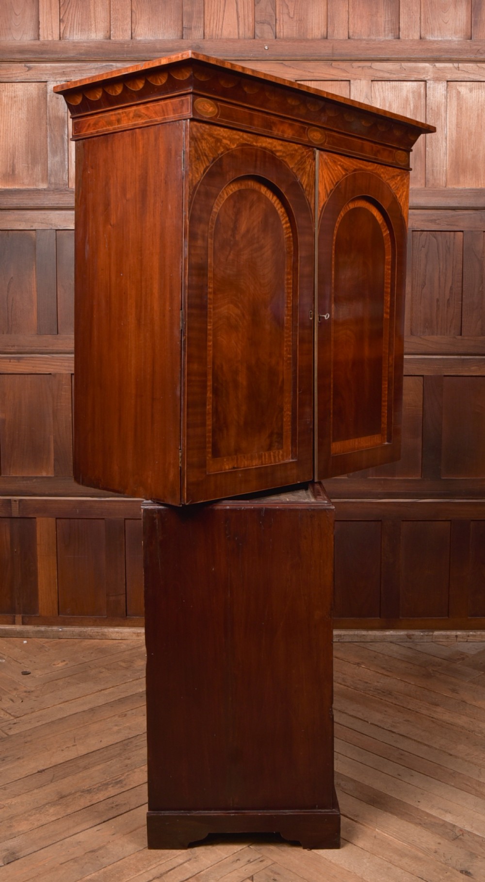 Georgian Mahogany Linen Press View XXIII