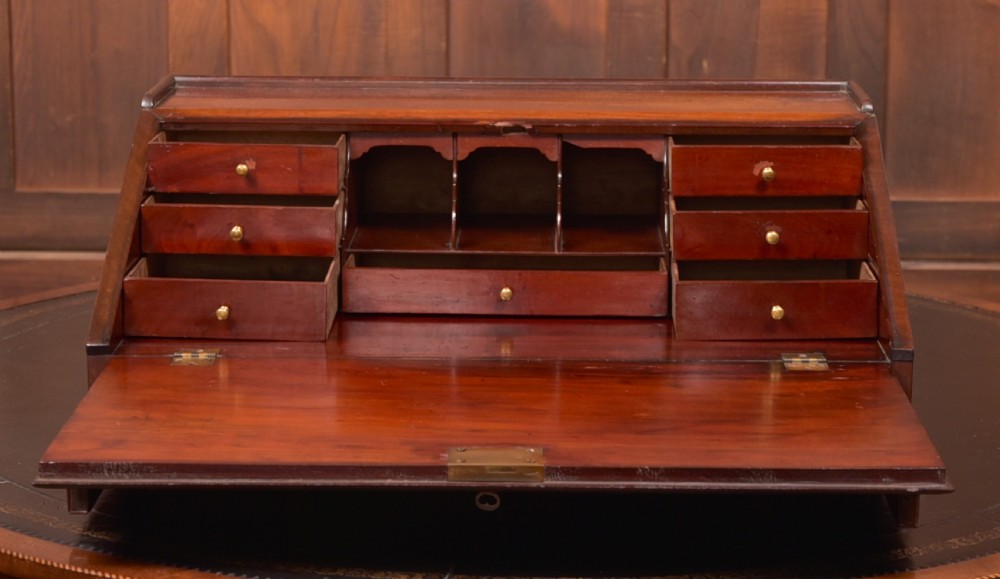  19th Century Estate Clerks Desk View VI