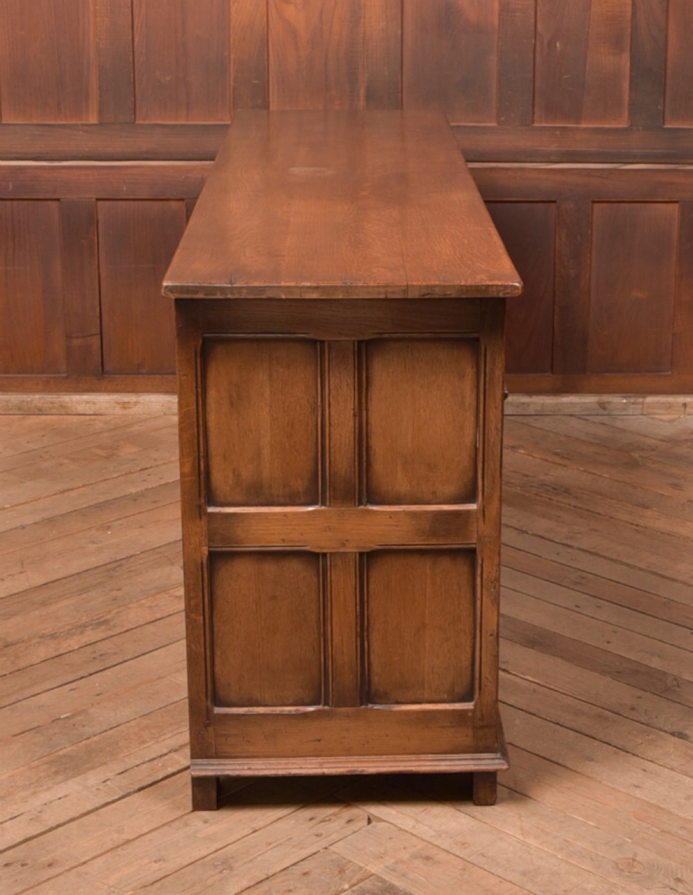 Edwardian Oak Sideboard View XI