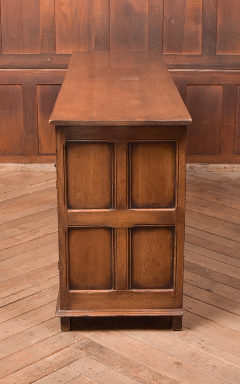 Edwardian Oak Sideboard View XIII