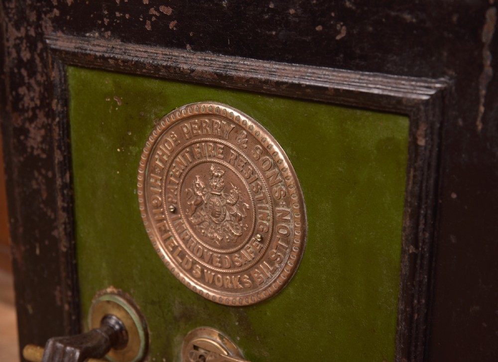 Thomas Perry and Sons Victorian Safe  View III