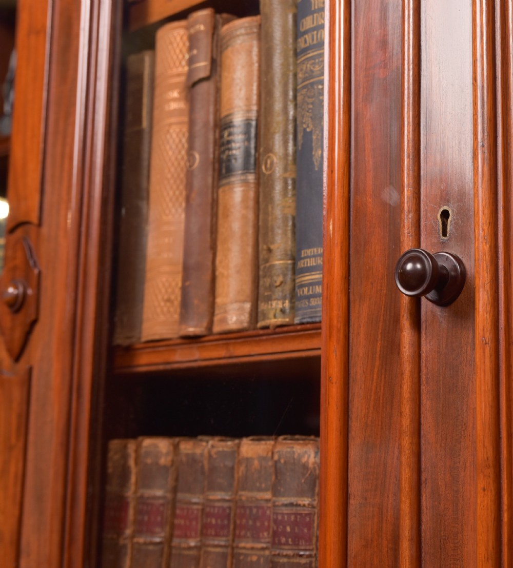 Victorian Mahogany Breakfront Bookcase View XVII