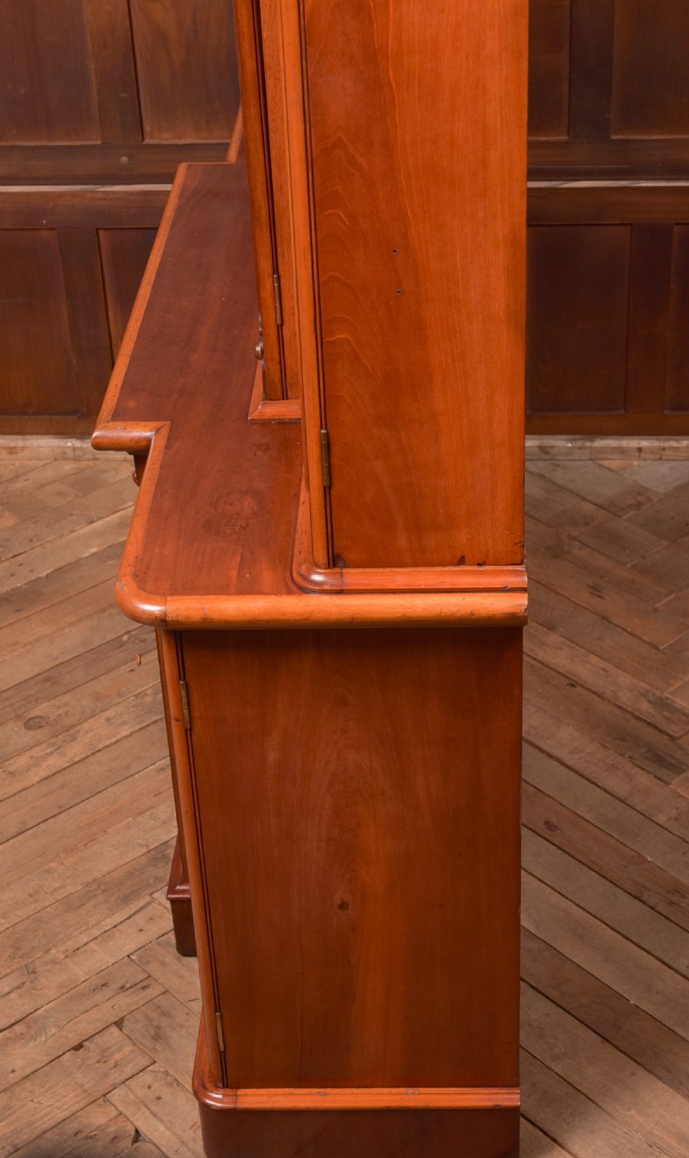 Victorian Mahogany Breakfront Bookcase View XXI