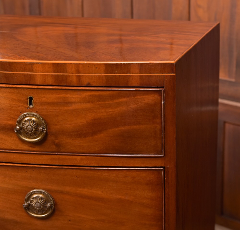 Early 19th Century Chest of Drawers View VIII