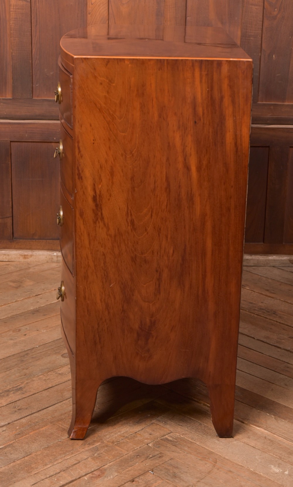 Early 19th Century Chest of Drawers View XVI