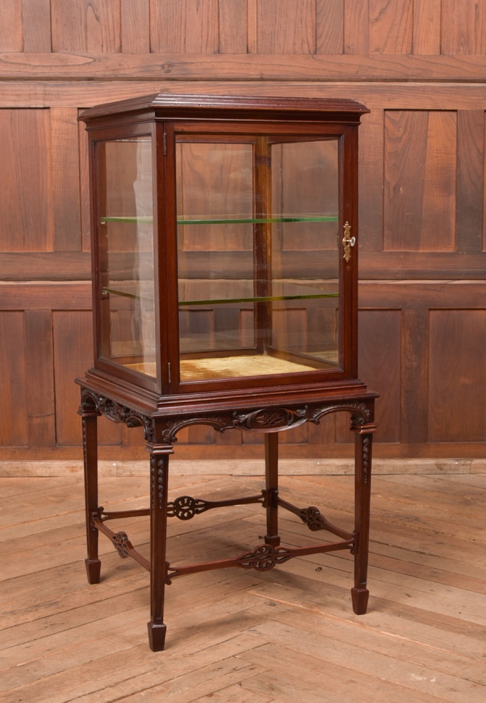 Edwardian Mahogany Bijouterie / Display Cabinet View II