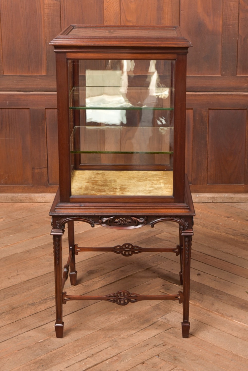 Edwardian Mahogany Bijouterie / Display Cabinet View IV