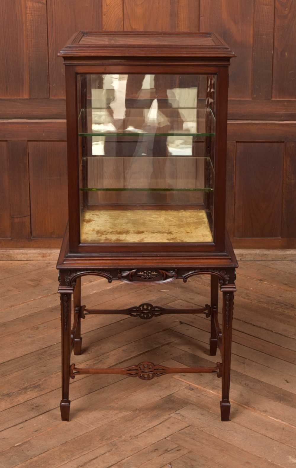 Edwardian Mahogany Bijouterie / Display Cabinet View X