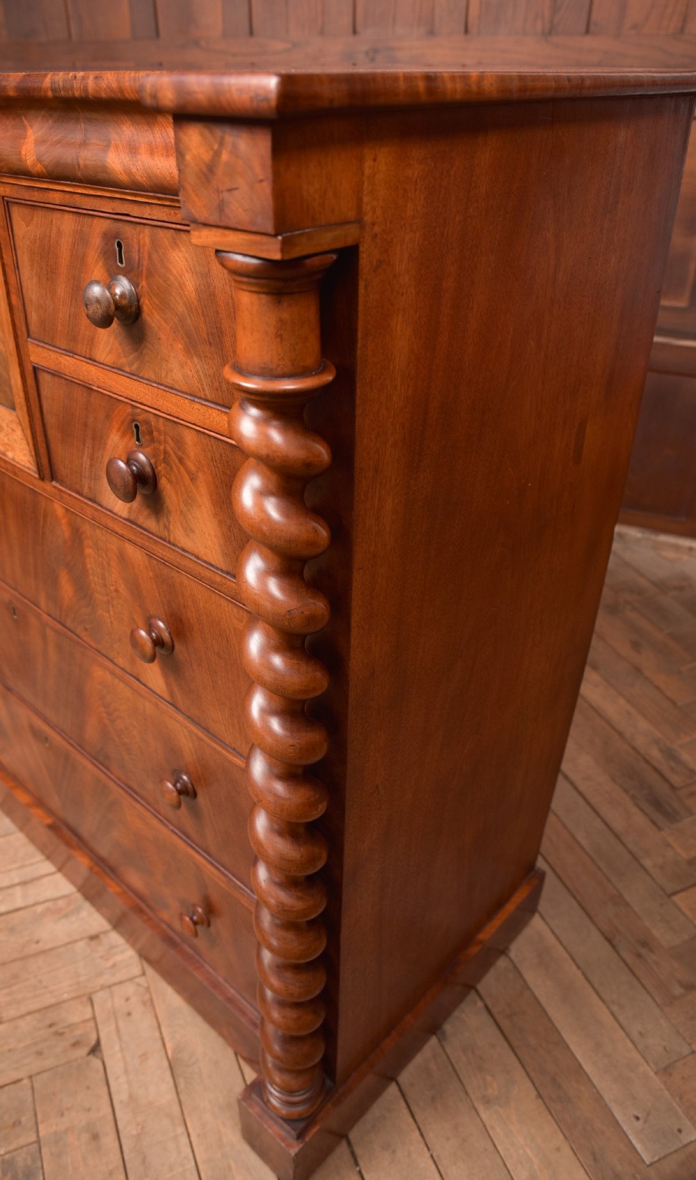 Victorian Mahogany Chest of Drawers View VIII