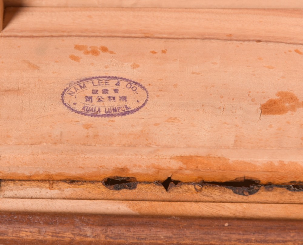 Nam Lee & Co Camphor Wood Storage Box View XIV