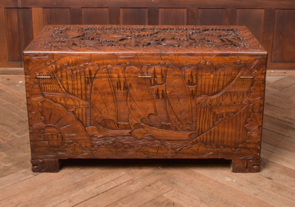 Nam Lee & Co Camphor Wood Storage Box View XVI