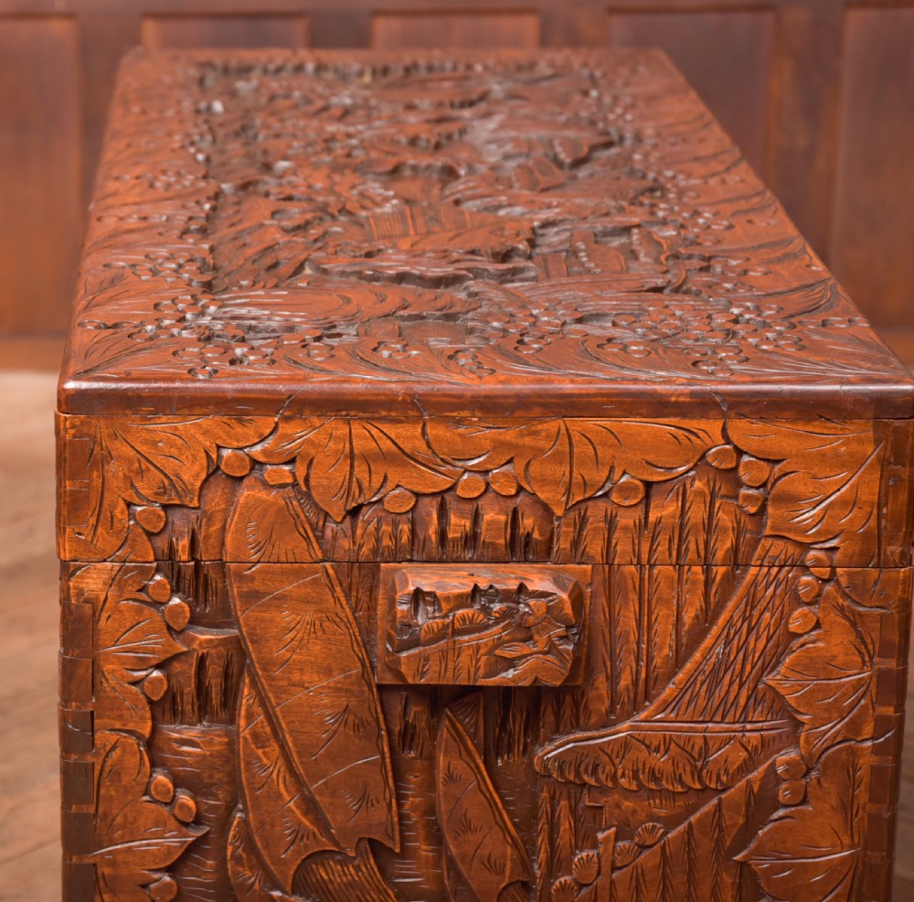 Nam Lee & Co Camphor Wood Storage Box View XIX