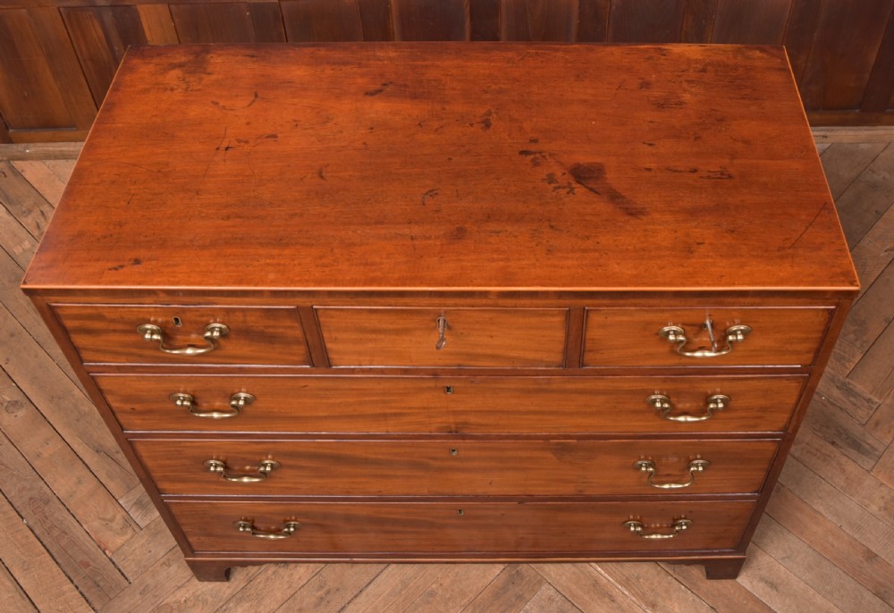 Georgian Mahogany Chest of Drawers View II