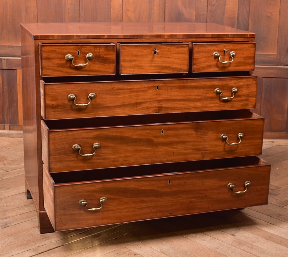 Georgian Mahogany Chest of Drawers View X