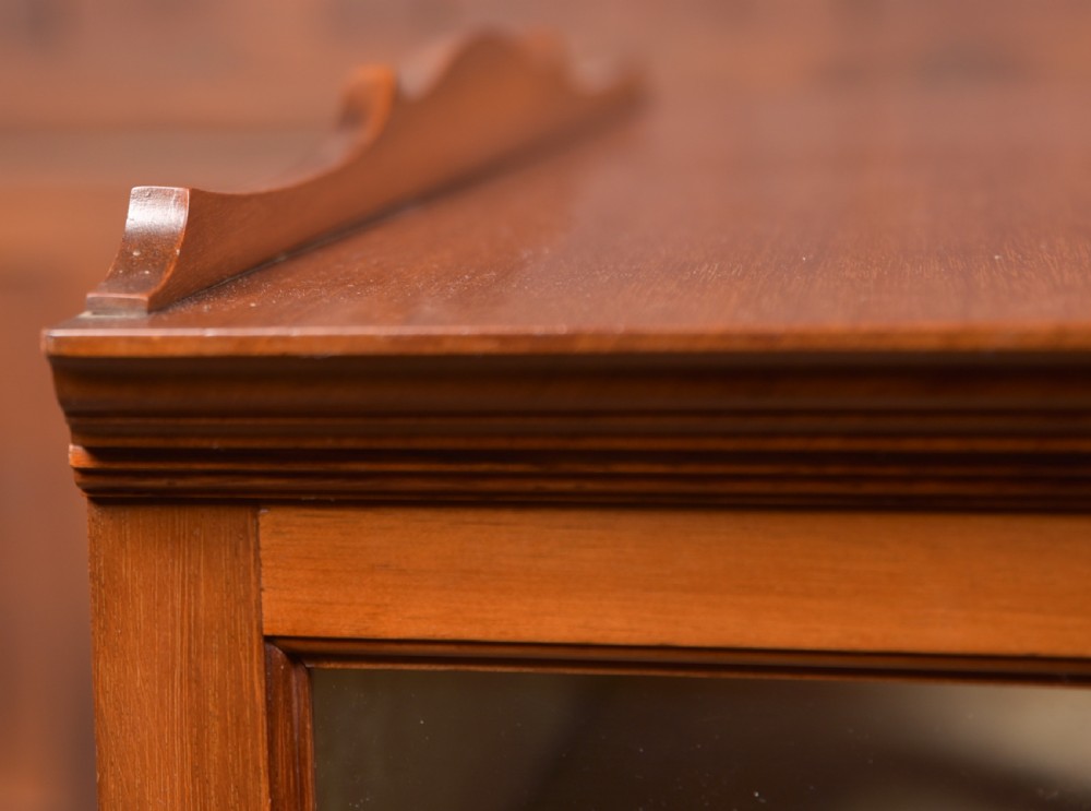 Edwardian Red Walnut Display Cabinet View X