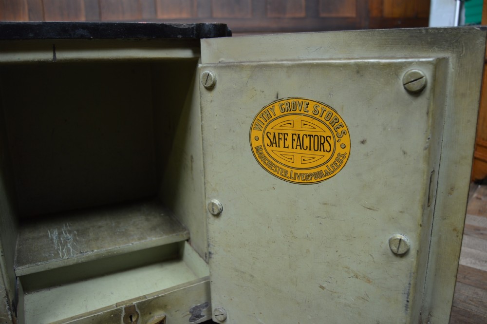 Withy Grove Edwardian Safe View V