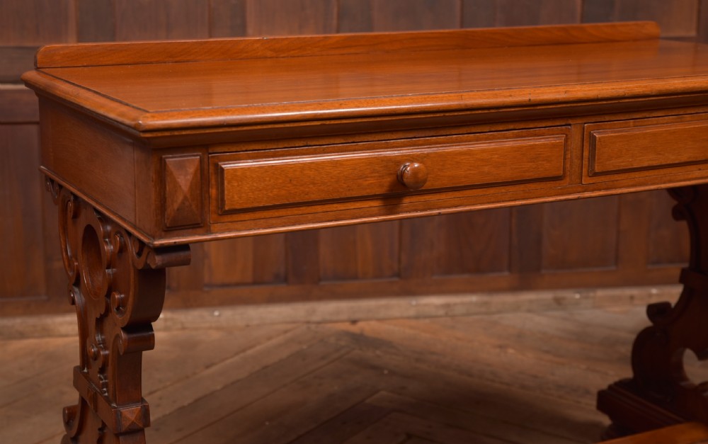 Victorian Red Walnut Hall Table Thomas Colquhoun View II