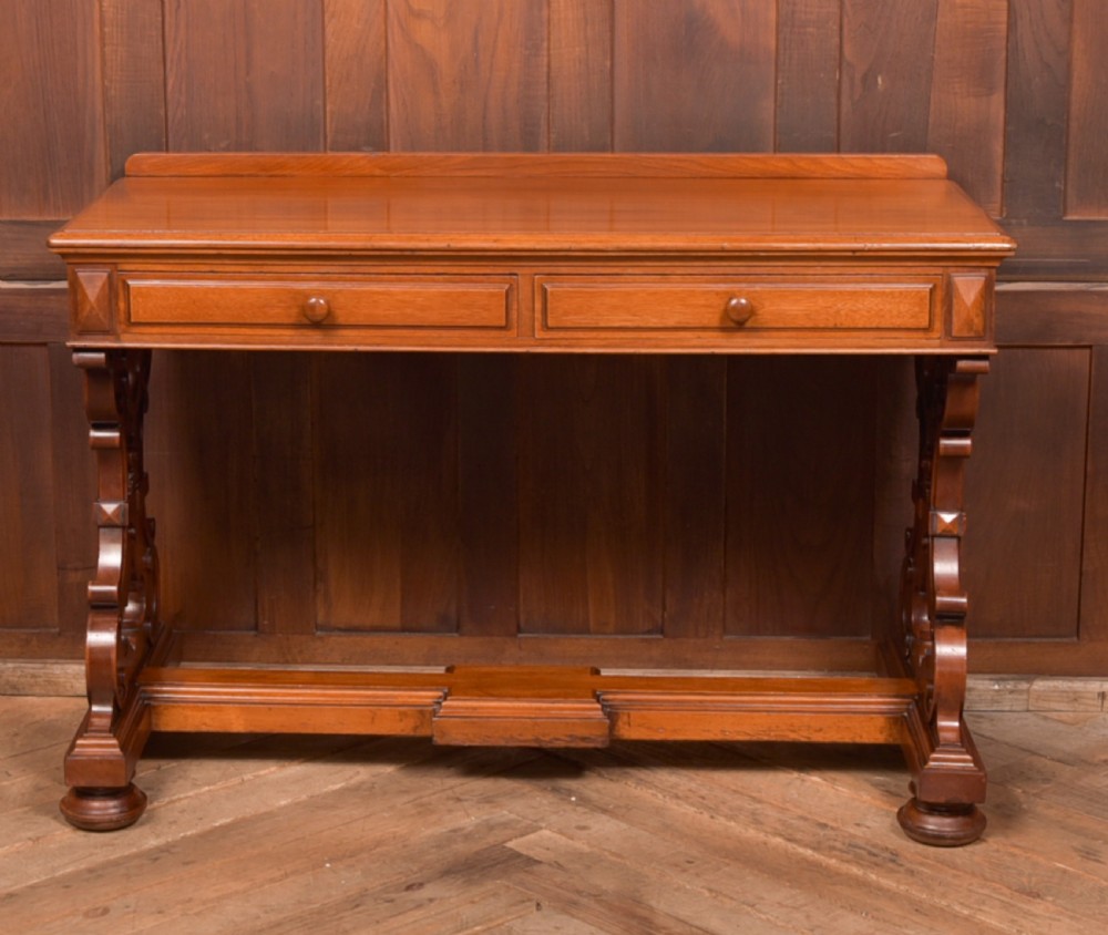 Victorian Red Walnut Hall Table Thomas Colquhoun View IX