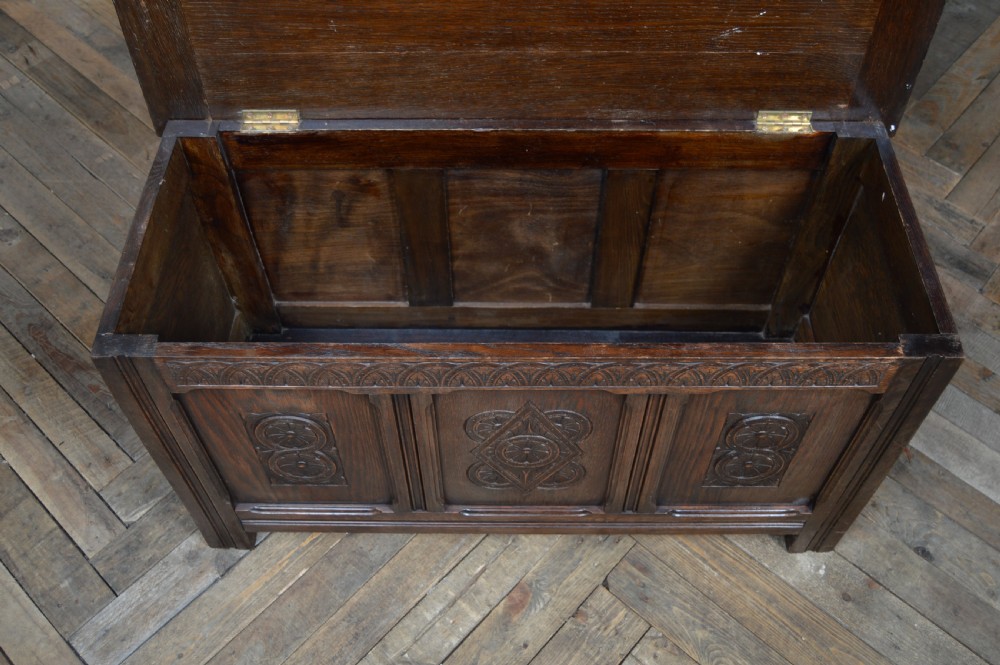 Edwardian Oak Coffer View V