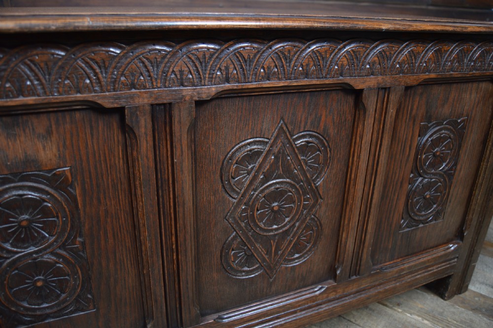 Edwardian Oak Coffer View XI